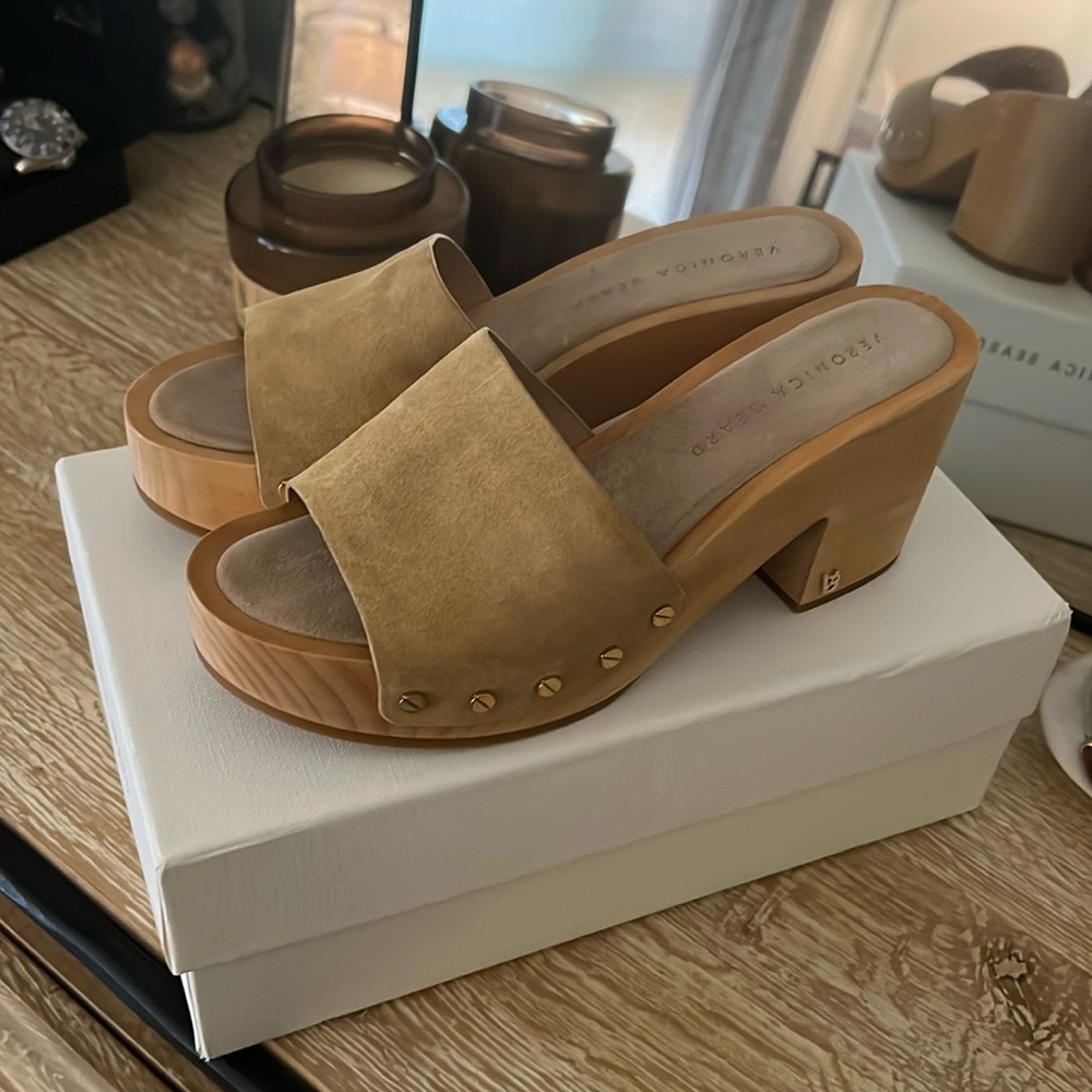 Never worn Veronica beard suede mules